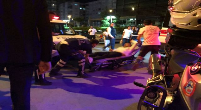 Bıçaklı kavgada 1 kişi yaralandı