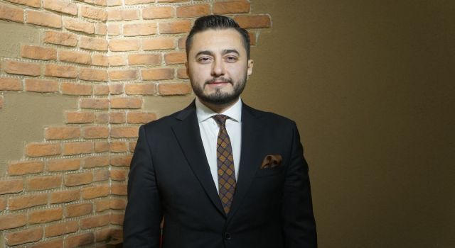 İzzet Buzkan, AK Parti Milletvekili aday adayı oldu