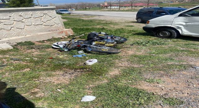 Genç motosiklet sürücüsü kazada hayatını kaybetti