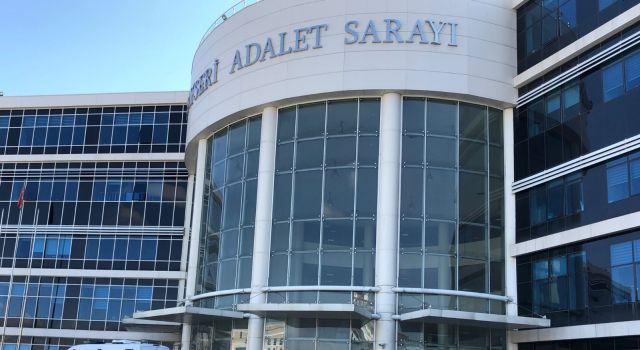 Yaralama suçundan yargılanan baba oğul suçlamayı reddetti