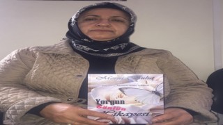 50 yaşındaki ev hanımı Meral Bulut ilk kitabını çıkardı