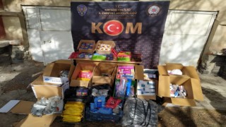 Polis ekiplerinden nargile operasyonu