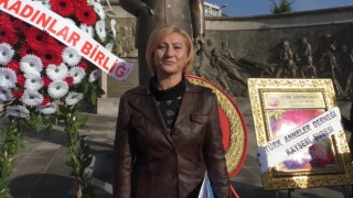 CHP Kayseri Kadın Kolları İl Başkanı Sunu: "Türk Kadınları Olarak Hak ve Özgürlüklerimize Sonuna Dek Sahip Çıkacağız"