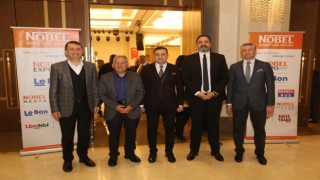 Esmer ve Büyükkılıç, depremzedelerle iftar sofrasında buluştu